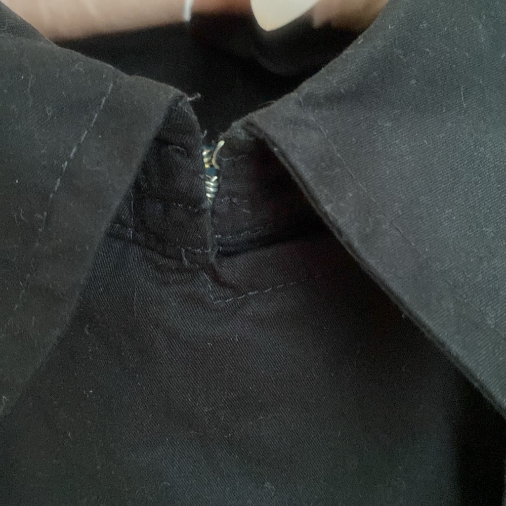 Sarah Jessica Parker black short waisted trench coat w/ removable lining - Picture 4 of 12